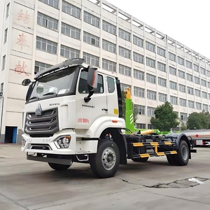 Camion de collecte des déchets Sinotruk Howo 6X4 fiable avec système de levage à crochet pour les centres de recyclage et le transport de déchets commerciaux - Product Image 2