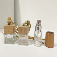 Flacon diffuseur carré pour voiture 10 ml en stock – Bouteille transparente avec bouchon à vis en bois personnalisé