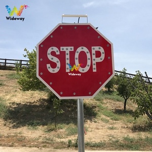 علامات مثمنة مشرقة من الألومنيوم للسلامة على الطرق إشارات تحذير لموقف السيارات وامض LED إشارات وقوف السيارات الشمسية - Product Image 2