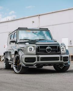 Комплект обвеса из карбона для Mercedes W464 G500 G63: Обновленный передний сплиттер, диффузор, спойлер и расширители колесных арок в стиле VOS - Product Image 4