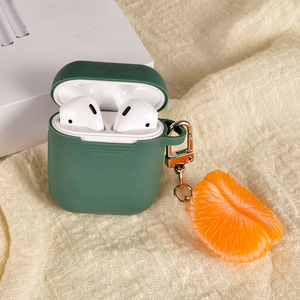 Llavero de PVC con diseño de batata, funda protectora decorativa para auriculares AirPods - Product Image 2