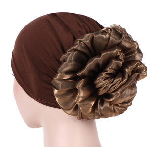 Chapeau musulman souple <span class=keywords><strong>et</strong></span> élastique sous l'écharpe Hijab sous le <span class=keywords><strong>foulard</strong></span> pour la tête Chapeau de <span class=keywords><strong>chimio</strong></span> pour les patients atteints de cancer <span class=keywords><strong>Turban</strong></span> avec grande fleur - Product Image 2