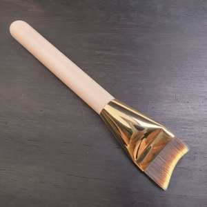 Pinceau à fond de teint liquide <span class=keywords><strong>ultra</strong></span>-<span class=keywords><strong>fin</strong></span> en poils synthétiques Crescent avec manche en plastique, ne ramasse pas la poudre, pinceau de maquillage pour le visage pour étudiants - Product Image 1