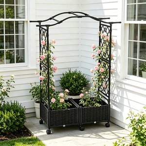 Treillis rectangulaire en plastique noir pour plantes avec base en panier et roulettes pour utilisation en extérieur dans le jardin - Product Image 5