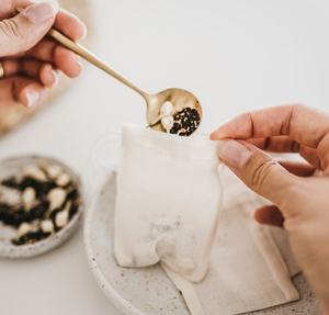 Sachets de thé de bain en mousseline de coton biologique réutilisables pour thé en vrac - Product Image 2