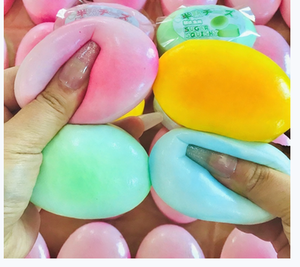 ของเล่นบีบคลายเครียดแบบสี่สีขนาดเล็ก รูปทรงชีส เนื้อนุ่มเด้งคืนรูป ขายส่ง นำเข้าจากต่างประเทศ - Product Image 2
