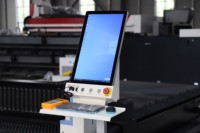 Nouvelle Conception 4020 6000W Machine de découpe laser fibre CNC à couvercle intégral pour le traitement de tôles métalliques en acier inoxydable