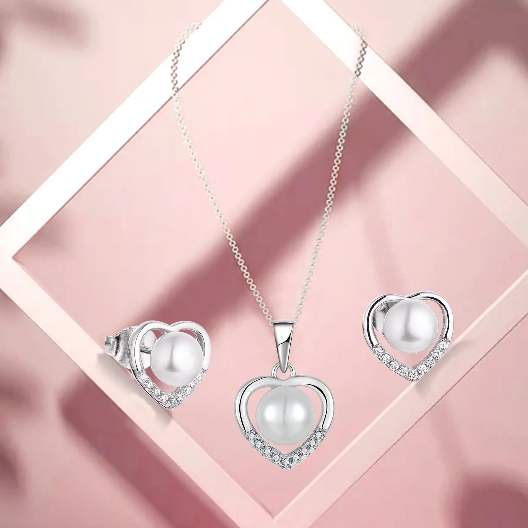 Sterling Silver Heart Pearl Pendant Jewelry Cutout Design Romantic Style Freshwater Pearl Pendant