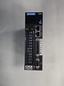 Servomoteur industriel haute précision SV520NS5R5I pour le contrôle de l'automatisation - Product Image 4
