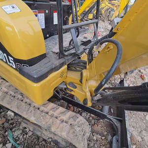 Mini-excavatrice d'occasion importée de haute qualité, modèle CAT 301.5, mini-pelle de 1,5 tonne, compatible avec les excavatrices CAT 301.8, 301.5, 301.5CR, à vendre, conforme EPA. - Product Image 3
