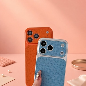 Gestikte schokbestendige iPhone hoes op maat - Product Image 6