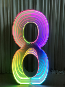Números LED Modernos de Metal con Superficie de Espejo Colorida, Letras Luminosas Grandes de <span class=keywords><strong>4</strong></span> Pies del 0 al 9 para Decoración de Bodas, Fiestas y Eventos - Product Image 4