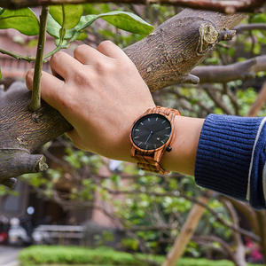 Relojes de Madera de Sándalo de Alta Calidad para Hombre, Reloj de Pulsera de Madera con Fecha, Relojes de Cuarzo, Regalo Masculino, Personaliza con Nombre y Logotipo - Product Image 6