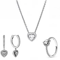 Collier, boucles d'oreilles et bague en cristal de rhodium avec strass vert émeraude, accessoires en forme de cœur pour femmes, Saint-Valentin