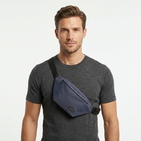 Nouveau style, sac de poitrine unisexe de couleur unie, léger, portable, pour voyage en extérieur, sac banane étanche en polyester avec fermeture éclair
