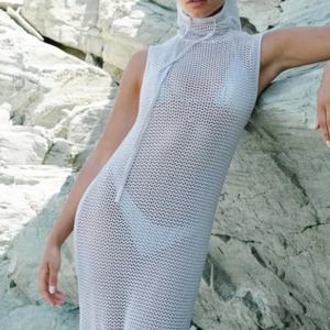 Robe d'été pour femme de haute qualité avec logo de marque personnalisé, robe sexy à découpes, 100% coton, sans manches, à capuche, en crochet - Product Image 2