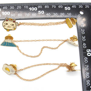 Gato de la suerte de dibujos animados tortilla personalizada Metal solapa Pin insignia diseño hecho suave duro brillo esmalte insignia broche para bolso - Product Image 3