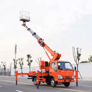 Camion diesel Isuzuu avec plateforme élévatrice hydraulique de 23 à 45 m, transmission manuelle, pour opérations de plateformes de travail en hauteur - Product Image 5
