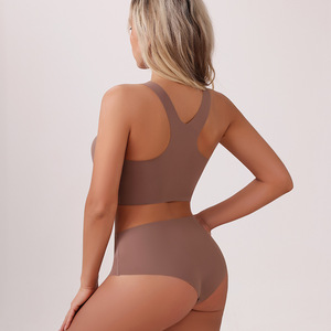 Offre Spéciale : Ensemble Soutien-Gorge <span class=keywords><strong>de</strong></span> Sport Sans Armature et Sans Coutures Dos Nageur pour <span class=keywords><strong>Femme</strong></span>, Ensemble Soutien-Gorge <span class=keywords><strong>de</strong></span> Yoga Sans Armature et Culotte, Ensemble <span class=keywords><strong>Sous</strong></span>-Vêtements <span class=keywords><strong>de</strong></span> Course - Product Image 4
