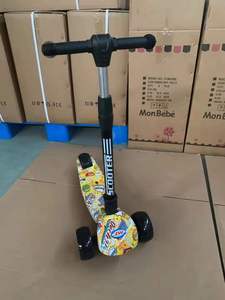 批发高品质涂鸦彩色3轮站立儿童滑板车高度可调儿童滑板车 - Product Image 4