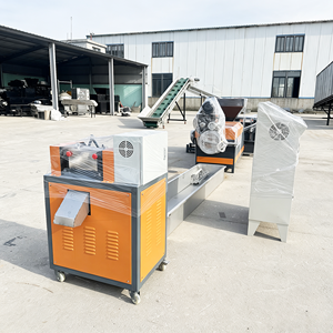 Fábrica de Reciclaje y Fabricación de Ensamblajes de Tuberías y Barriles Industriales de Plástico Nitrurado a Pequeña y Gran Escala, con Tornillos Antidesgaste - Product Image 4