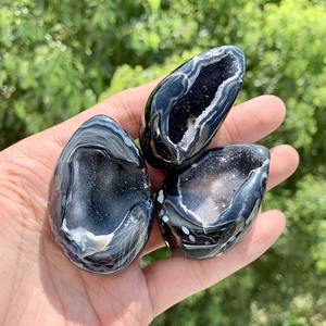หินอาเกตดำคุณภาพสูง รูปทรงไข่ สำหรับการบำบัดด้วยคริสตัล หินธรรมชาติขัดเงา สำหรับตกแต่งบ้านอย่างมีเอกลักษณ์ และเป็นของขวัญในวันหยุด - Product Image 2
