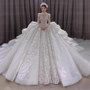 S0024A Novità 2026 Abito da <span class=keywords><strong>Sposa</strong></span> a Maniche Lunghe con Scollo a V Stile Cielo Stellato e Pregiate Decorazioni in <span class=keywords><strong>Pizzo</strong></span> per l'Inverno - Product Image 1