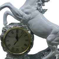 Nouvelles sculptures de chevaux en résine argentée/dorée, art populaire européen, sculptées à la main, pour la décoration de la maison, de l'hôtel et du bureau