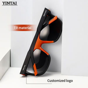 Commercio all'ingrosso <span class=keywords><strong>TR</strong></span> classici occhiali da sole da uomo quadrati a due colori alla moda di lusso con Design polarizzato Logo personalizzato peso leggero TR90 per - Product Image 2