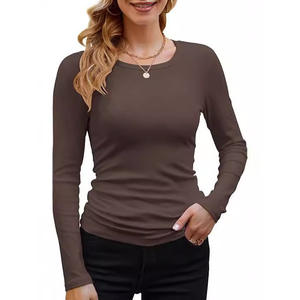 Camiseta Básica de Manga Larga para Mujer, Cuello Redondo, Ajustada, Color Sólido, Hecha de Tela de Rayón Acanalado Cómoda - Product Image 5