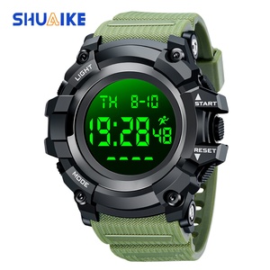 Montre-bracelet numérique sportive Shuaike 925 camouflage noir et vert pour hommes, prix de gros, vente chaude - Product Image 1