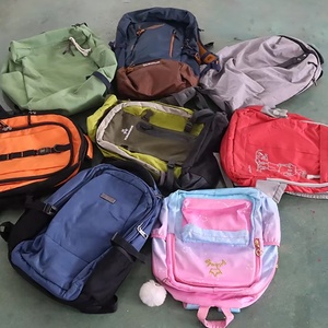 Sacs d'école et sacs pour ordinateur portables d'<span class=keywords><strong>occasion</strong></span> de qualité supérieure GZ, ballots de vêtements d'<span class=keywords><strong>occasion</strong></span> pour enfants, sacs à dos d'<span class=keywords><strong>occasion</strong></span> en ballots, sacs à dos de <span class=keywords><strong>randonnée</strong></span> d'<span class=keywords><strong>occasion</strong></span> - Product Image 1