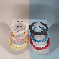 Ikat Rambut Satin Berkerut Kain Scrunchie Ikat Rambut Elastis Lebar untuk Pemakaian Sehari-hari