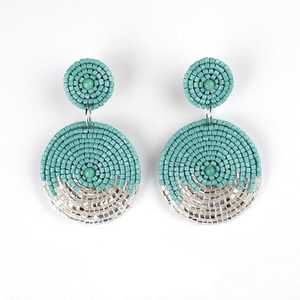 Pendientes de cuentas bohemios coloridos elegantes pendientes colgantes de flores hechos a mano para mujer económicos - Product Image 1