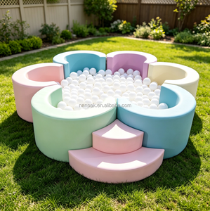Piscine à balles Macaron Pastel en forme de fleur, en cuir PU, pour location événementielle, garderie et aire de jeux intérieure - Product Image 1