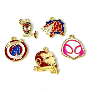 ผลิตและขายส่ง พวงกุญแจโลหะผสมสังกะสี ลายฮีโร่มาร์เวล น่ารัก สไตล์อนิเมะ การ์ตูน พวงกุญแจเคลือบสีตามสั่ง - Product Image 4