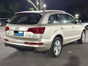 <span class=keywords><strong>Audi</strong></span> <span class=keywords><strong>Q7</strong></span> 2013 3.0T d'occasion, conduite à gauche, SUV automatique avec sièges en cuir, barres de toit en alliage d'aluminium, pneus R17 et caméra de recul pour l'exportation - Product Image 5