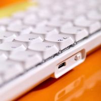XINMENG C68 Keyboard mekanis, papan ketik kantor nirkabel profil rendah putih untuk ipad