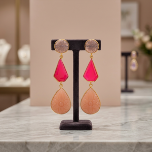 Boucles d'oreilles ethniques à clous en laiton plaqué or, platine et rhodium, ornées de pierres précieuses multicolores roses et dorées - Product Image 2