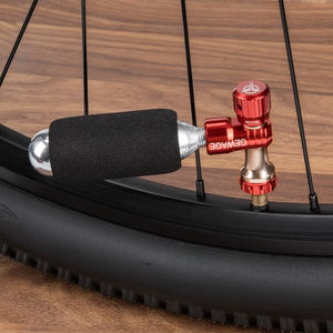 <span class=keywords><strong>Co2</strong></span> Pompset 16G Schroefdraad <span class=keywords><strong>Co2</strong></span> Cilinder <span class=keywords><strong>Cartridge</strong></span> Met Inflator Head Cycling Band Reparatie Set - Product Image 6