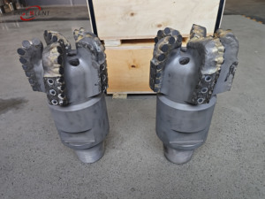 رؤوس حفر PDC مقاس 8 بوصات (203.2 مم) مصنوعة بالطرق لتطبيقات آبار المياه والتعدين - Product Image 3
