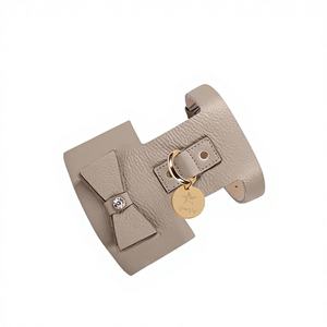 Elegante Arnés de Cuero Genuino Hecho a Mano para Perros Pequeños y Adorables - Regalo de Alta Calidad para Cachorros Machos y Hembras - Marrón - Product Image 1