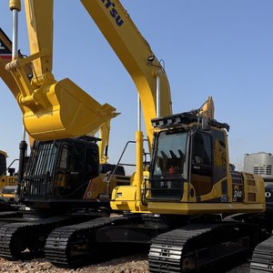 รถขุดตีนตะขาบ Komatsu PC240-8 มือสองจากญี่ปุ่นแท้ 99% ใหม่ น้ำหนัก 24 ตัน กำลังแรง เหมาะสำหรับงานขุดเหมือง - Product Image 1