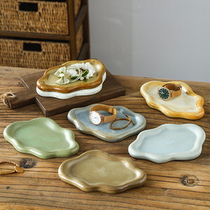 Ins Simple <span class=keywords><strong>Plateau</strong></span> De Rangement Argent Céramique Nuage Snack Assiette Vintage Décoratif Bijoux <span class=keywords><strong>Plateau</strong></span> pour Hôtel Ménage <span class=keywords><strong>Table</strong></span> De Bureau - Product Image 6