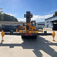 Nouvelle grue sur camion de 10 tonnes autoportée avec moteur YUNNEI, rayon d'action de 21 m pour la construction d'infrastructure