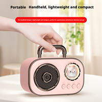 Boîte de son karaoké portable rétro très vendue avec deux micros sans fil et haut-parleur Bluetooth pour KTV familial en intérieur et cadeau d'anniversaire