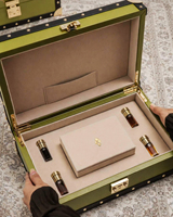Coffret Cadeau de Voyage de Luxe en Cuir pour Parfum, avec Logo Personnalisé, Mini Parfum, Huile Essentielle, Boîte de Rangement et Fermoir – Idéal pour le Ramadan