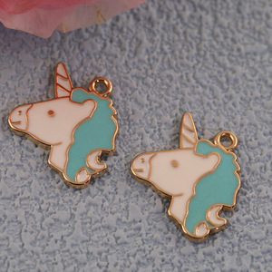 Pendentif Licorne Dessin Animé Mignon en Alliage, Breloque DIY pour Bijoux, Couleurs Rose Bleu Violet, en Alliage de Zinc, Cadeau Unisexe, Accessoire de Décoration - Product Image 3
