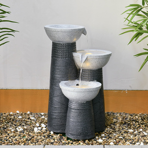 Fontaine d'eau LED en résine fluide de style européen de luxe léger, ornement moderne pour salon, hall d'entrée, bureau, ou jardins - Product Image 2