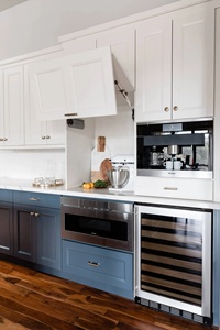 Isla de Cocina Moderna y Acogedora, Banco en Forma de L, Diseño Personalizado de Lujo, Encimera de Cuarzo, Cocina Integrada con Banqueta Incorporada - Product Image 5